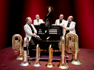 Melton Tuba Quartett feat. Katharina K&ouml;nigsfeld&hellip;